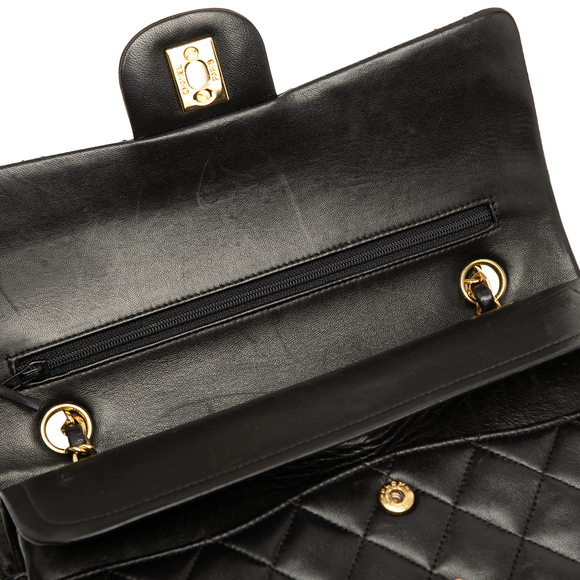 Pre-Loved Chanel Medium Classic Lambskin Double Flap - Picture 8 of 9